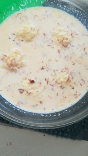 Rasgulah In Rasmalai