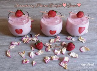 Strawberry Phirni Delight