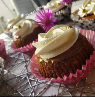 Easy Cup Cakes