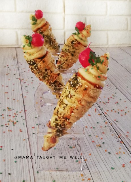 Chicken Tikka Cone Pies