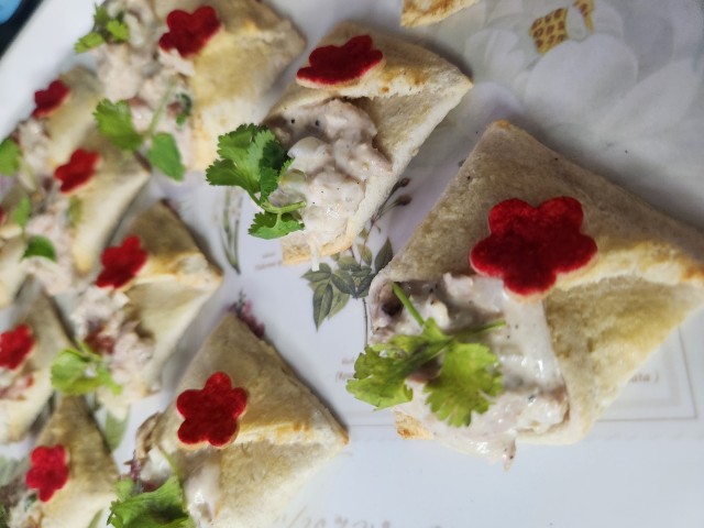 Bread Envelopes With Tuna