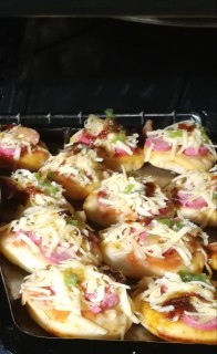 Two Toppings For Pizza's