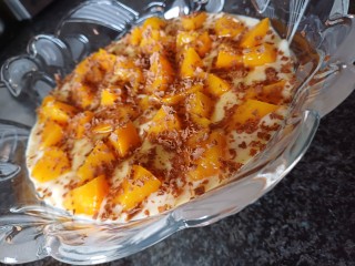 Vermicelli Peach Dessert