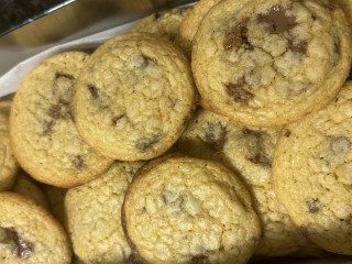 Hilton Doubletree Chocolate Chip Cookie