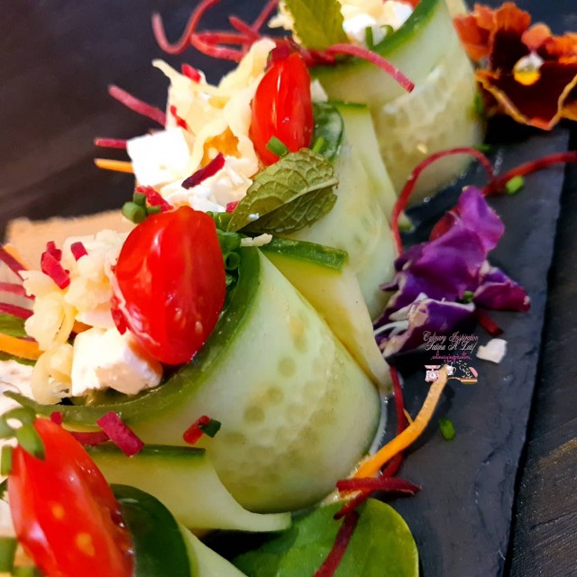 Cucumber And Chicken Salad Roll