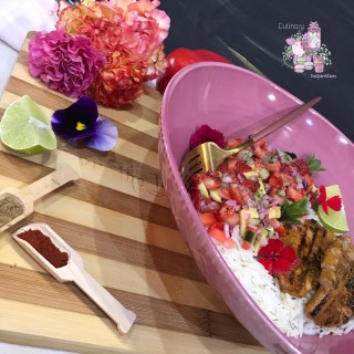 Lime And Cilantro Chicken With Strawberry And Avo Salsa