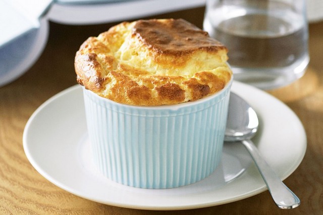 No-flour Cheese Souffle