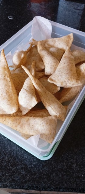 Brown Puri