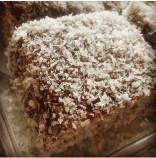 🍫☕ Lamington Squares ☕🍫