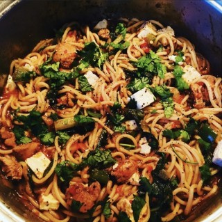Spicy Chicken, Tomato, Spinach And Feta Pasta