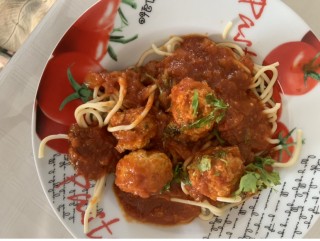 Chicken Kebabs With Spaghetti Sauce