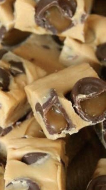 Caramel Rolo Fudge 