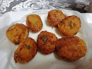 Patatoe And Corn Balls