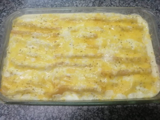 Saucy Chicken Cannelloni