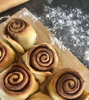 Cinnamon Rolls - With Caramel Pecan Topping