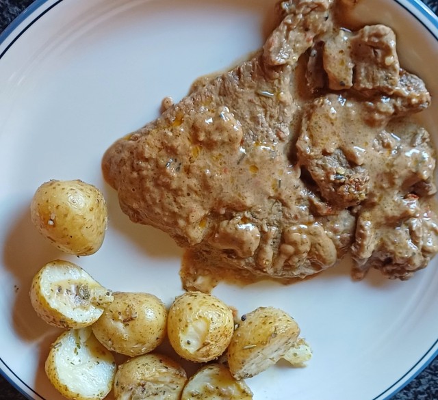 Saucy Pepper Fillet Steak
