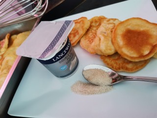 Banana Breakfast Crumpets
