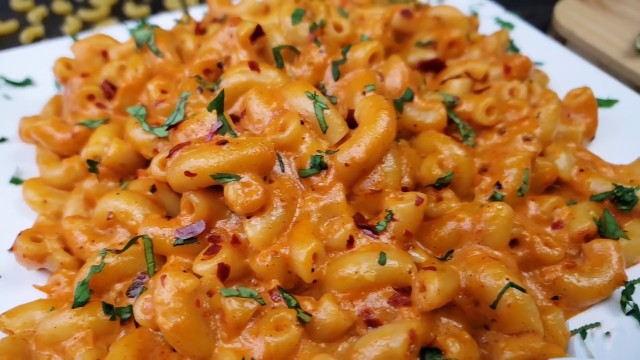 Hot & Spicy Cheesy Pasta
