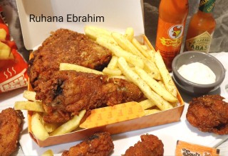 Chicken Lickin Family Fullhouse