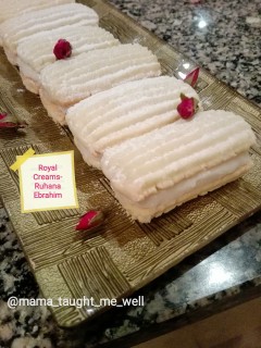 Royal Creams Biscuits