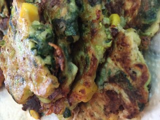Courgette/zucchini Fritters