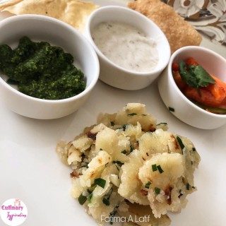 Lasan Roti, Bhurto, Carrot Achaar And Green Chutney