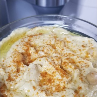 Hummus