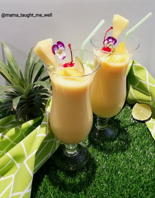 Mango Pineapple Smoothie