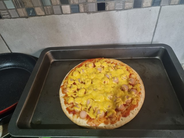 Home Made Cheese And Vienna Pizza-perfect For Kids.