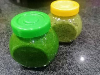 Sweet N Sour Green Chutney
