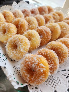 Dhai Waras Doughnuts