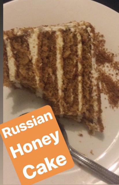 Russian Honey Cake (medovik)