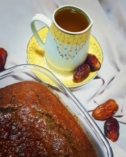Dates Pudding With Caramel Sauce