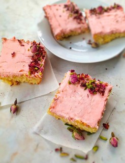 Cardamom Cake With Rose Icing