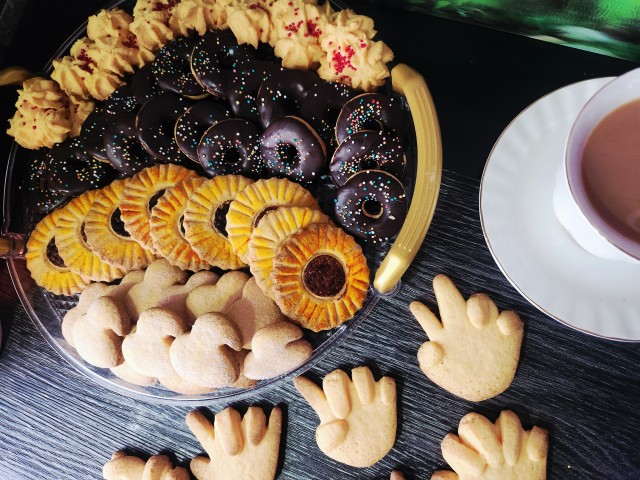 Custard Biscuits