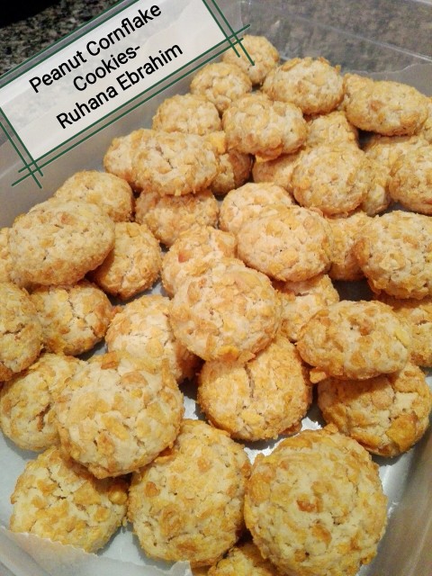 Cornflake Peanut Cookies