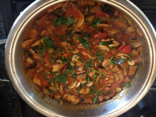 Mushroom Curry With Brinjol And Green Beans