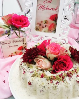 Rose And Pistachio Icecream