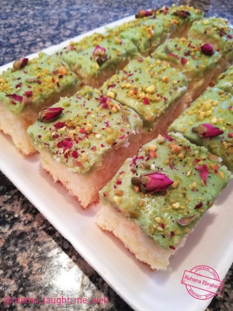 Creamy Pistachio Burfee Cake