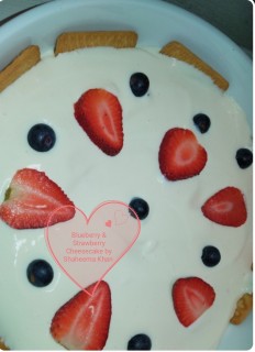 Blueberry & Strawberry Cheescake