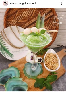 Pineapple Litchi Mint Daiquiri Mocktail