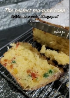 Lemon & Tutti Frutti Tea Cake