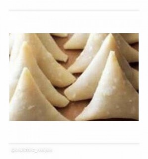 Cheese, Sweetcorn & Polony Samosa