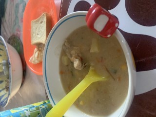 Ginger, Chicken And Veg Soup