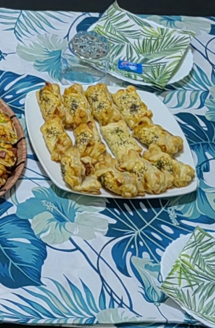 Green Masala Pies