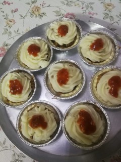 Steak And Mash Pies (mummy)