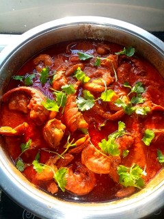 Prawn And Crayfish Thai Red Coconut Curry