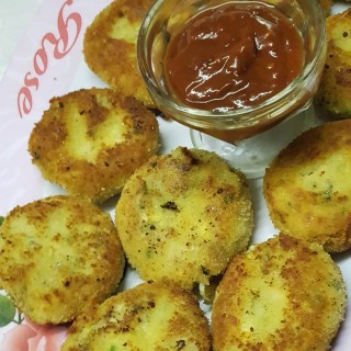 Chicken And Potato Cutlets😋