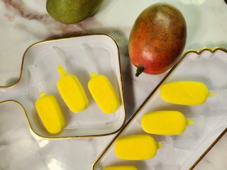 Mango Popsicles