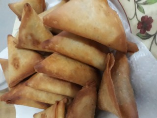 Pringle's Samosas